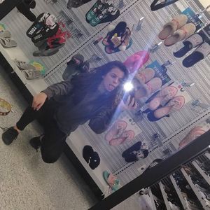 Meet your Posher, Daisy